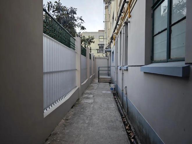 谈球吧从“孤岛”到“同盟”！风采区内“微型小区”物业办理的深度求索(图8)